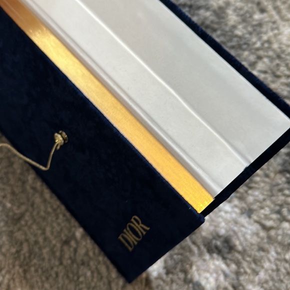 DIOR BLUE VELVET NOTEBOOK - Picture 2 of 5